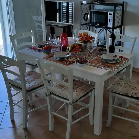 Casa de Férias Francesca Mareluna *
